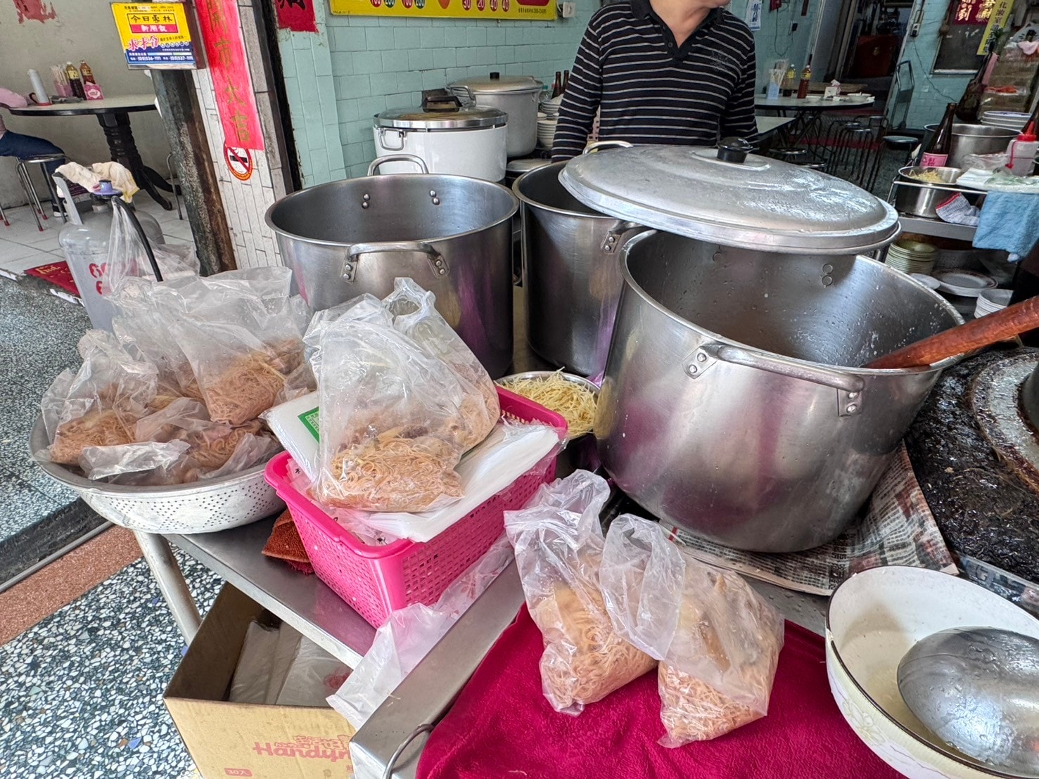 ｜食記-雲林縣土庫鎮｜土庫老店當歸鴨肉麵線｜飄香一甲子的在地風味，從小跟著我阿娘來這邊吃，回台北會一直想念的那種味道！