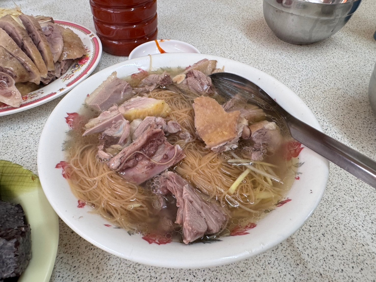 |食記-雲林縣土庫鎮|土庫老店當歸鴨肉麵線|飄香一甲子的在地風味,從小跟著我阿娘來這邊吃,回台北會一直想念的那種味道! - 第23張圖 |食記-雲林縣土庫鎮|土庫老店當歸鴨肉麵線|飄香一甲子的在地風味,從小跟著我阿娘來這邊吃,回台北會一直想念的那種味道!