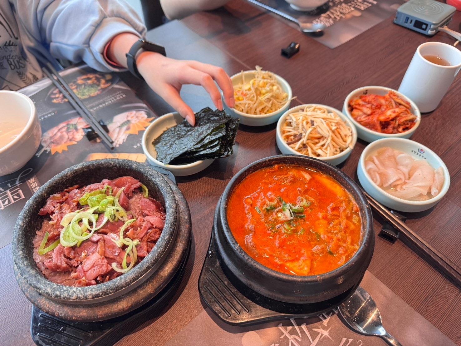 ｜食記-台北市信義區｜涓豆腐(統一時代店)｜集結傳統與創意的韓式料理，環境舒適服務好，異國料理聚餐好選擇~
