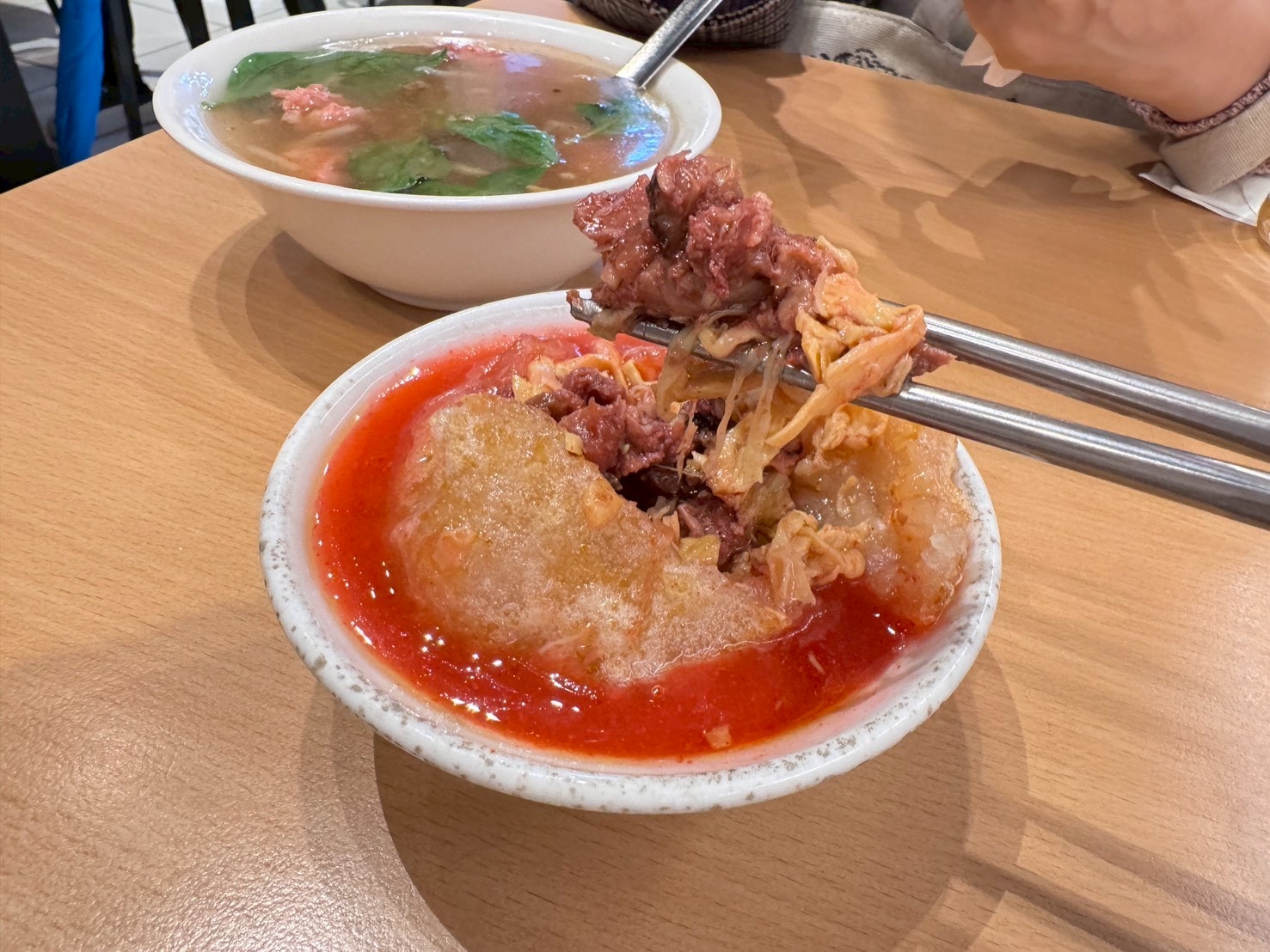 |食記-台北市萬華區|川業肉圓|龍山寺百年肉圓老店,酥炸肉圓大顆紅糟內餡飽滿料多,有到附近可以來吃一下喔~ - 第12張圖 |食記-台北市萬華區|川業肉圓|龍山寺百年肉圓老店,酥炸肉圓大顆紅糟內餡飽滿料多,有到附近可以來吃一下喔~