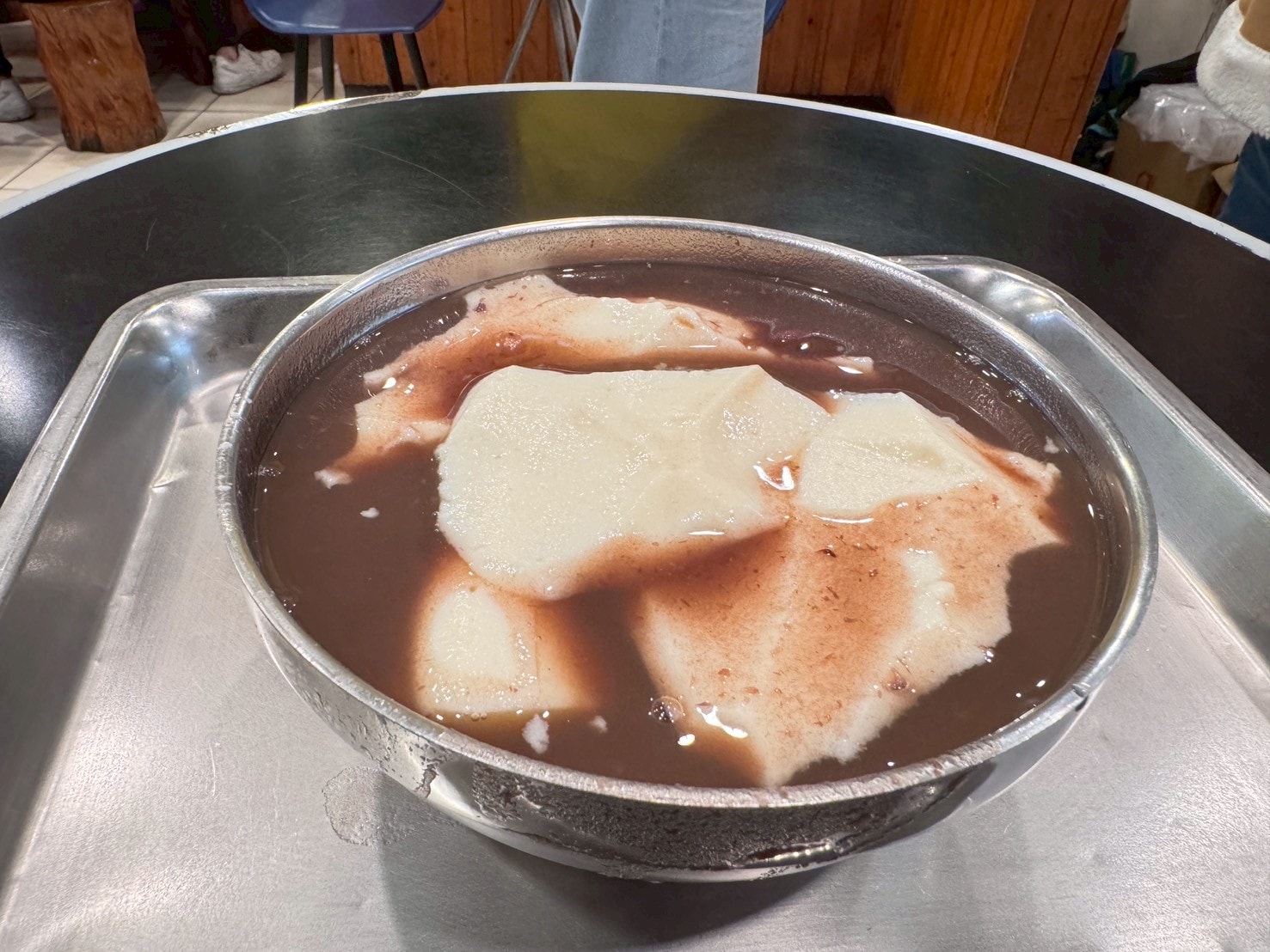 ｜食記-台北市中山區｜愛弟豆花｜大直超過40年豆花老店，豆花綿密豆香濃，有經過可以去吃一碗喔~