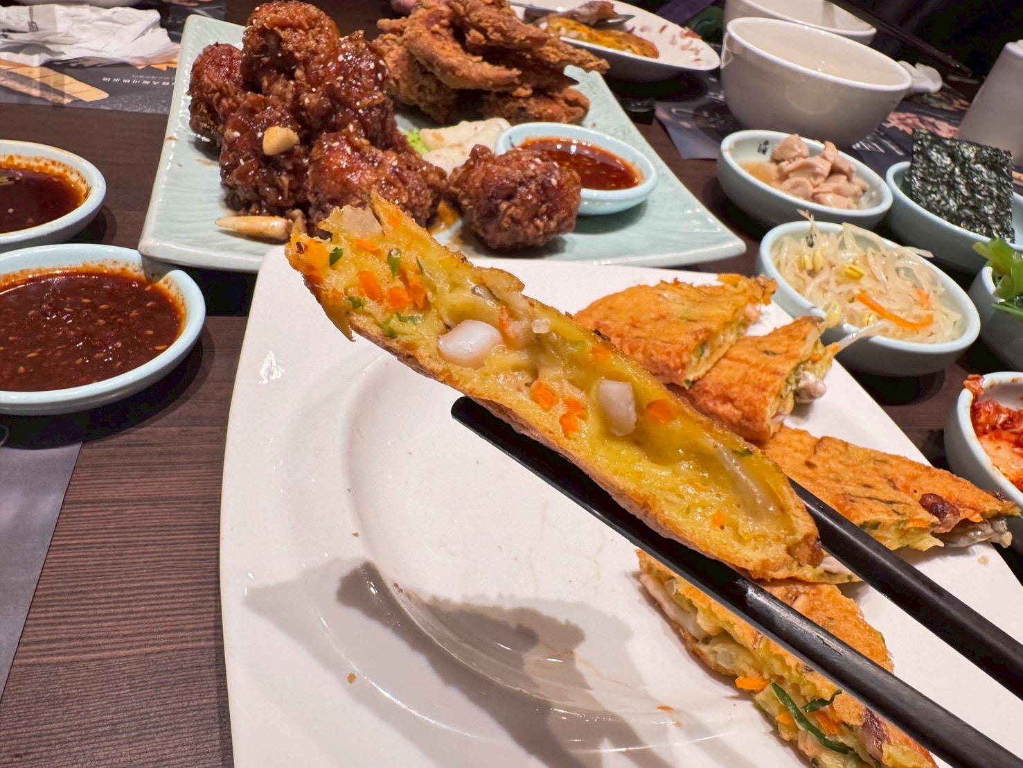 ｜食記-台北市信義區｜涓豆腐(統一時代店)｜集結傳統與創意的韓式料理，環境舒適服務好，異國料理聚餐好選擇~