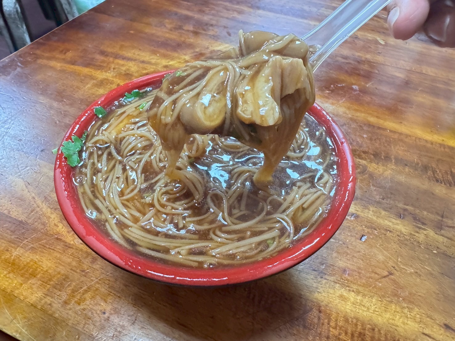 |食記-新北市三重區|阿倍麵線|三重人氣大腸麵線!重口味麵線加上軟中帶嚼勁的滷透大腸,麵線控可以來試試看! - 第18張圖 |食記-新北市三重區|阿倍麵線|三重人氣大腸麵線!重口味麵線加上軟中帶嚼勁的滷透大腸,麵線控可以來試試看!