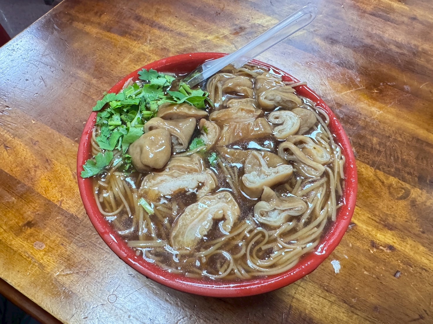 |食記-新北市三重區|阿倍麵線|三重人氣大腸麵線!重口味麵線加上軟中帶嚼勁的滷透大腸,麵線控可以來試試看! - 第10張圖 |食記-新北市三重區|阿倍麵線|三重人氣大腸麵線!重口味麵線加上軟中帶嚼勁的滷透大腸,麵線控可以來試試看!