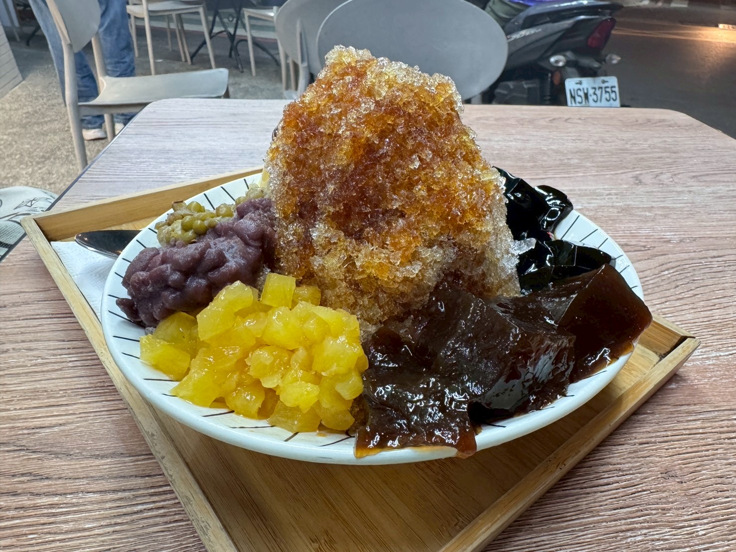 ｜食記-屏東縣屏東市｜春好冰菓店｜無意間發現的文青冰店，各式食材新鮮處理得很好，連擺盤都很與眾不同~