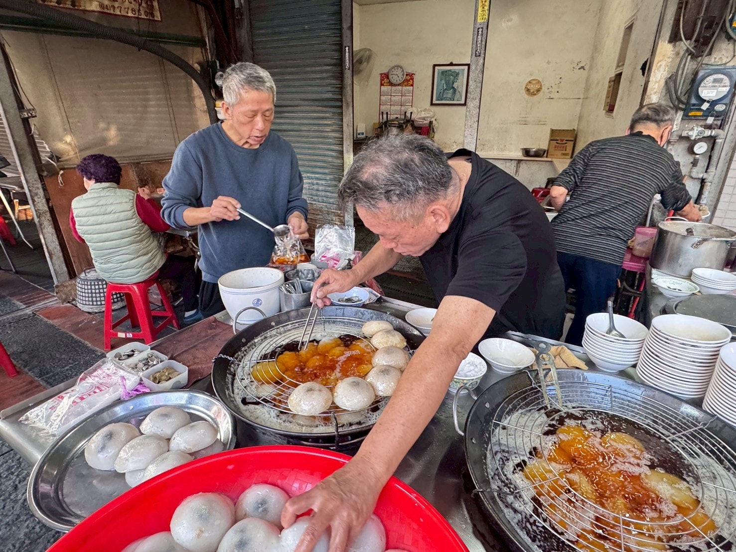 |食記-彰化縣鹿港鎮|肉圓林|鹿港老街祖傳三代肉圓,一開市就是手沒停過的在地老滋味~ - 第4張圖 |食記-彰化縣鹿港鎮|肉圓林|鹿港老街祖傳三代肉圓,一開市就是手沒停過的在地老滋味~
