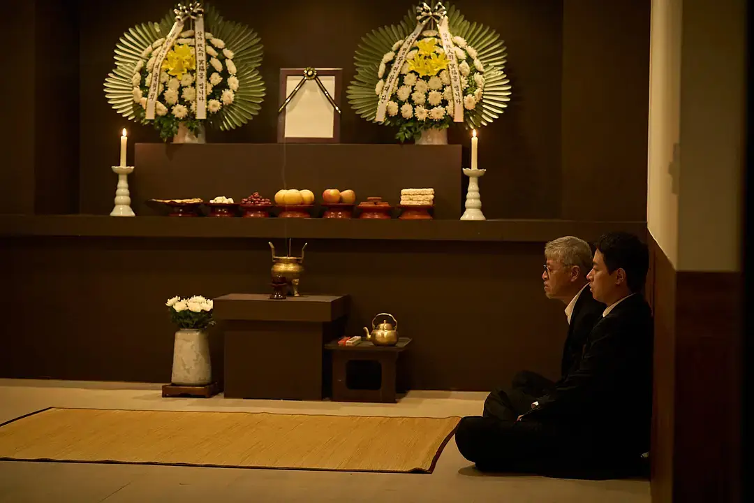 |韓國電影|醜得要命|一具突如其來的屍體,反映出被美醜綁架的扭曲社會~ - 第7張圖 |韓國電影|醜得要命|一具突如其來的屍體,反映出被美醜綁架的扭曲社會~