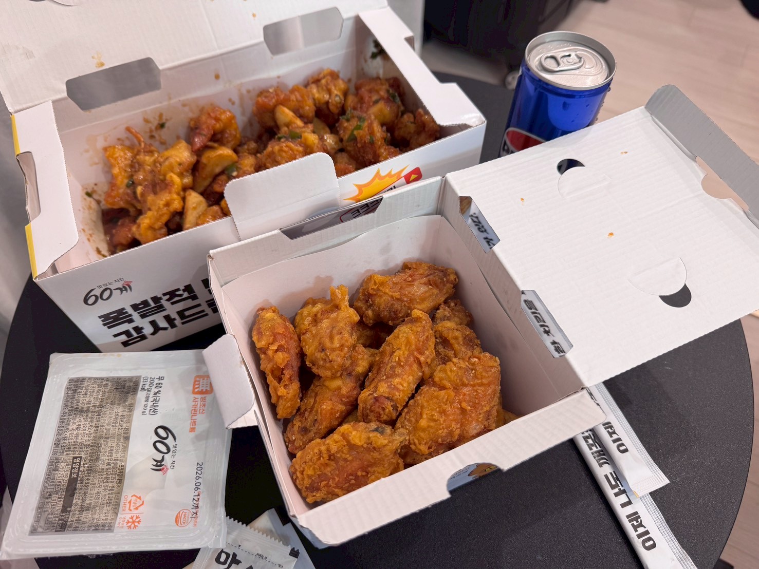|食記-韓國釜山(海雲台)|60계치킨 해운대점60炸雞|小巷內的人氣炸雞店,酥香的原味加上甜辣的辣味,讓大人小孩都很滿意喔~ - 第7張圖 |食記-韓國釜山(海雲台)|60계치킨 해운대점60炸雞|小巷內的人氣炸雞店,酥香的原味加上甜辣的辣味,讓大人小孩都很滿意喔~