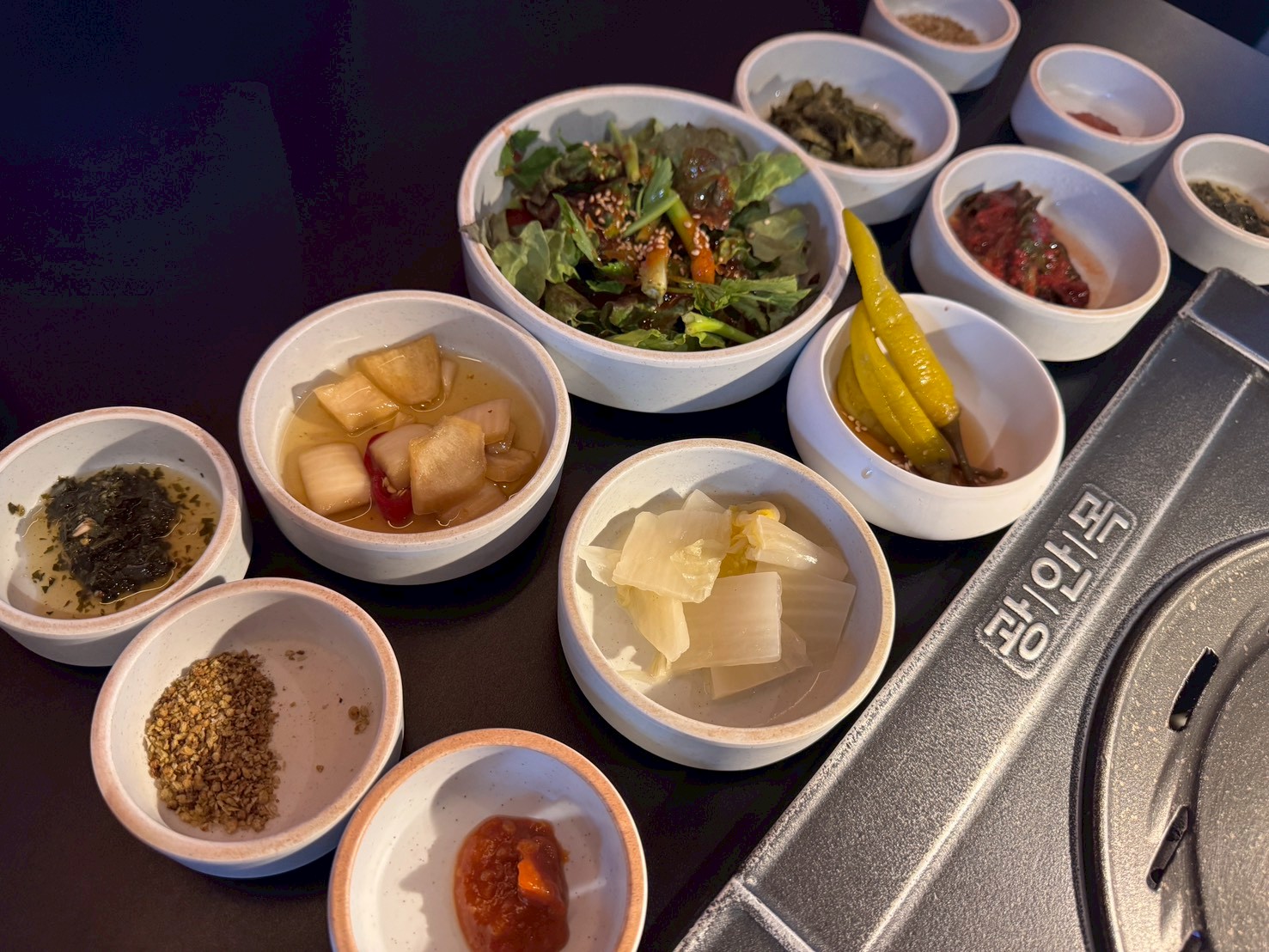 |食記-韓國釜山(海雲台)|광안목 해운대점廣安木|海雲台精緻烤肉店,肉品札實新鮮無腥味,環境跟桌邊服務都很棒的餐廳! - 第7張圖 |食記-韓國釜山(海雲台)|광안목 해운대점廣安木|海雲台精緻烤肉店,肉品札實新鮮無腥味,環境跟桌邊服務都很棒的餐廳!