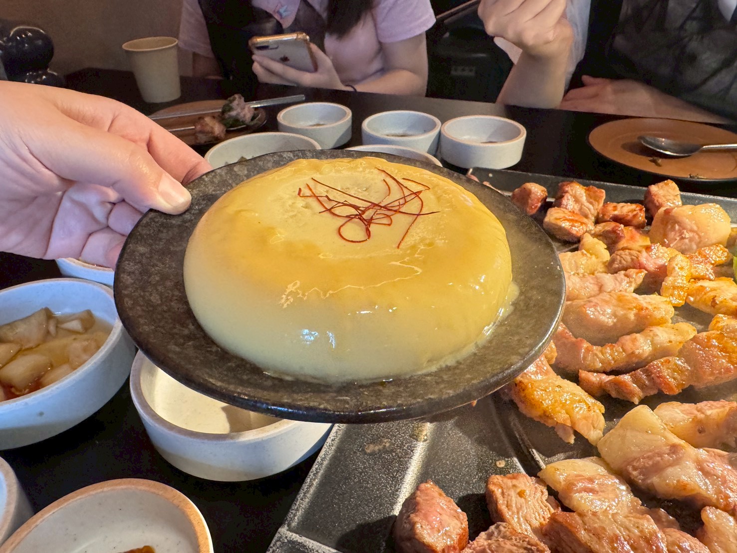 |食記-韓國釜山(海雲台)|광안목 해운대점廣安木|海雲台精緻烤肉店,肉品札實新鮮無腥味,環境跟桌邊服務都很棒的餐廳! - 第23張圖 |食記-韓國釜山(海雲台)|광안목 해운대점廣安木|海雲台精緻烤肉店,肉品札實新鮮無腥味,環境跟桌邊服務都很棒的餐廳!