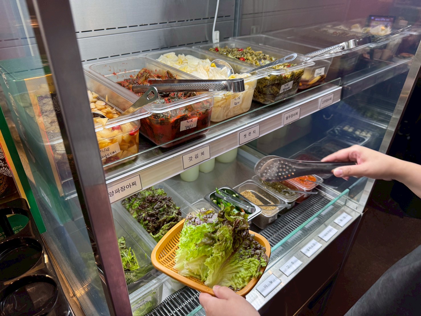 |食記-韓國釜山(海雲台)|광안목 해운대점廣安木|海雲台精緻烤肉店,肉品札實新鮮無腥味,環境跟桌邊服務都很棒的餐廳! - 第9張圖 |食記-韓國釜山(海雲台)|광안목 해운대점廣安木|海雲台精緻烤肉店,肉品札實新鮮無腥味,環境跟桌邊服務都很棒的餐廳!